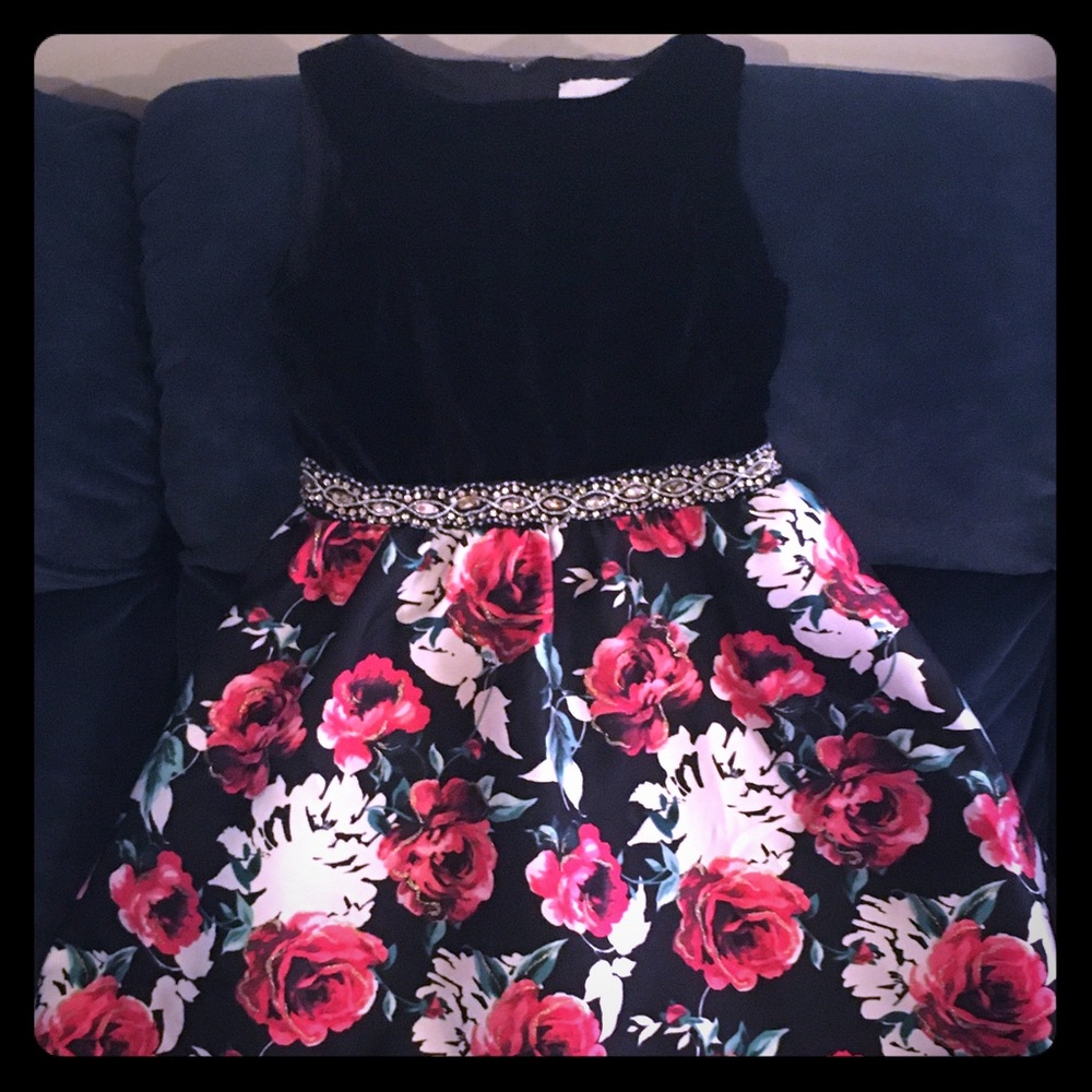 Holiday dress
